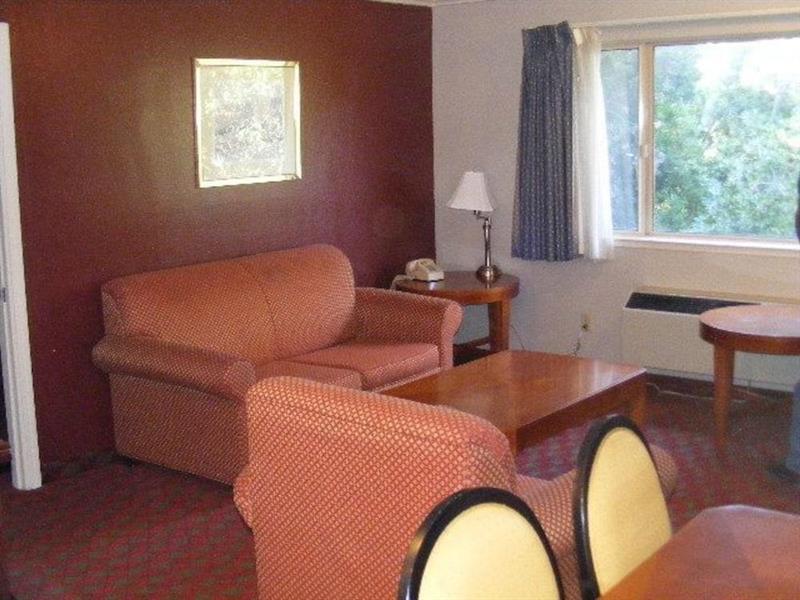 Inn At King City Eksteriør bilde