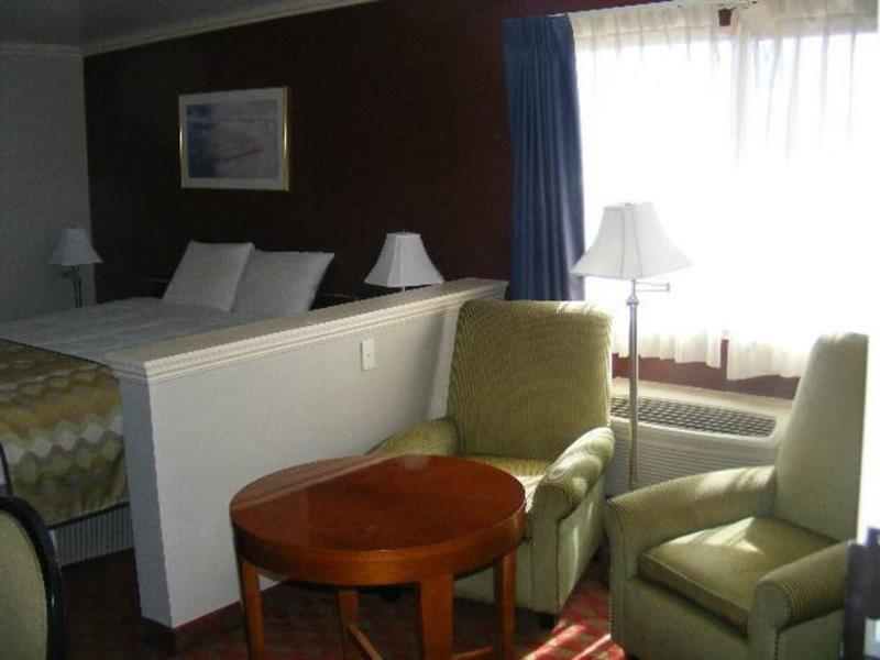 Inn At King City Eksteriør bilde