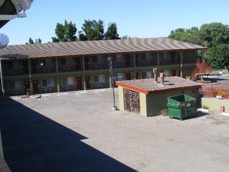 Inn At King City Eksteriør bilde